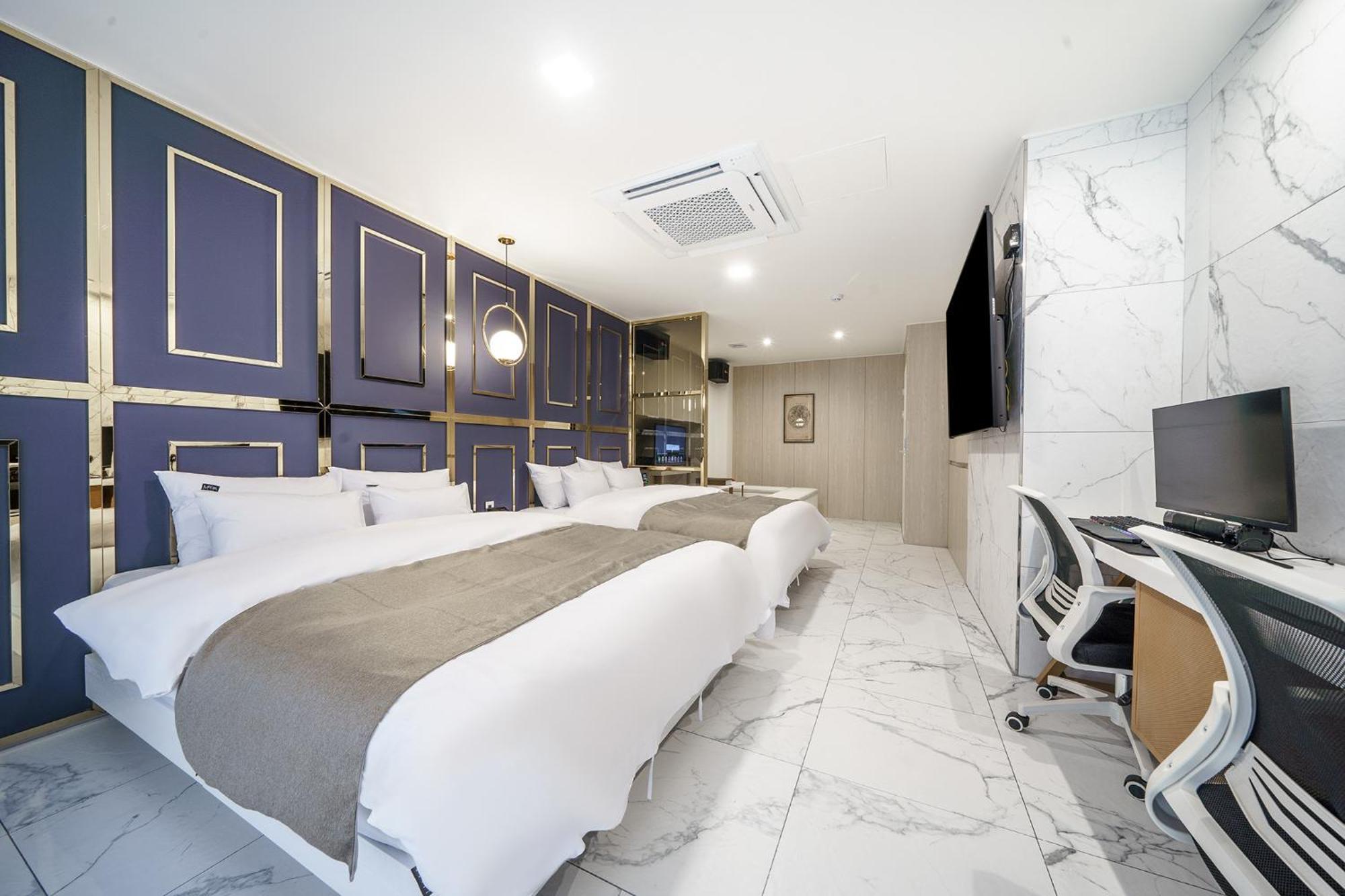 Hotel Maria Phjongthek Kültér fotó